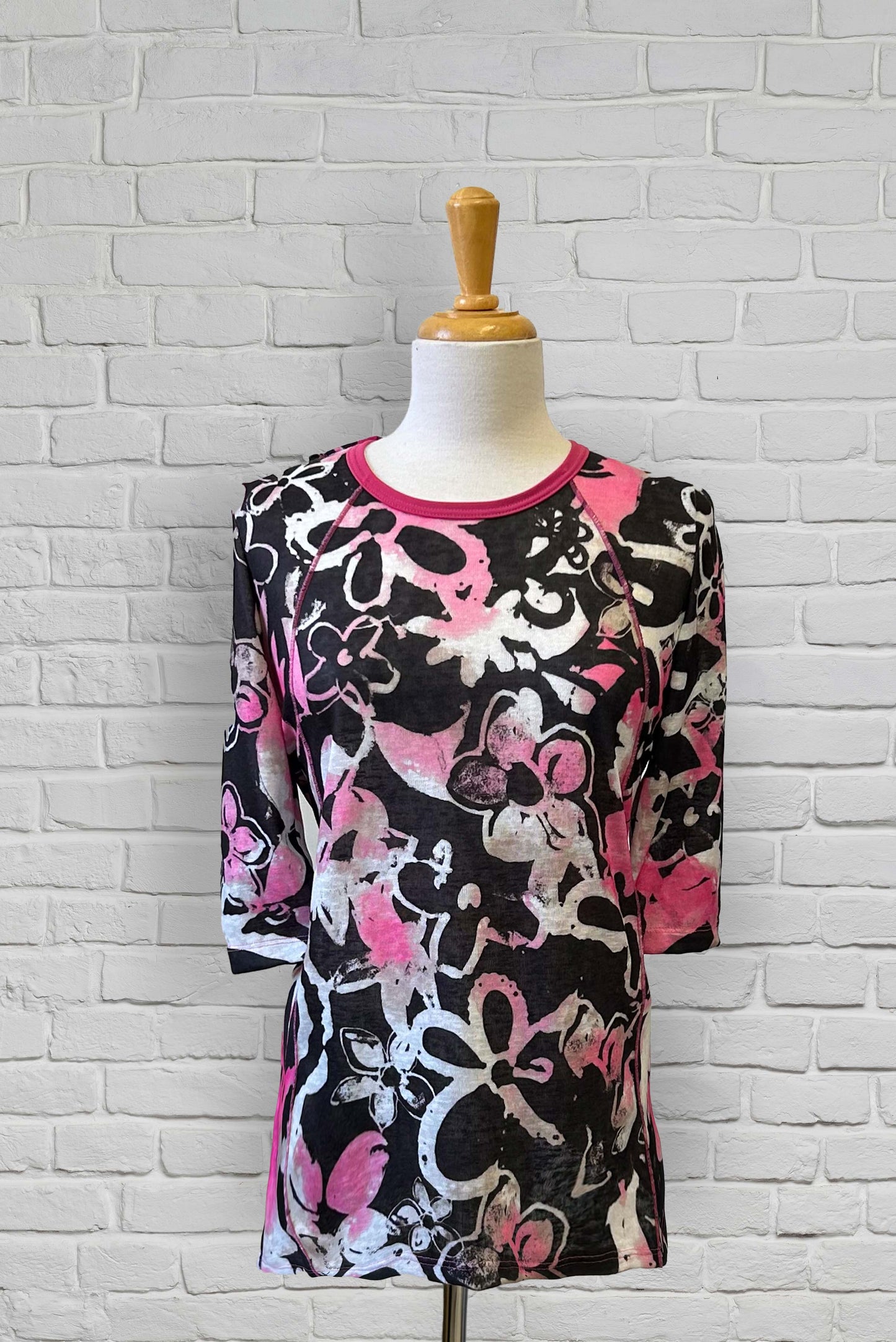 Adaptive Floral Top