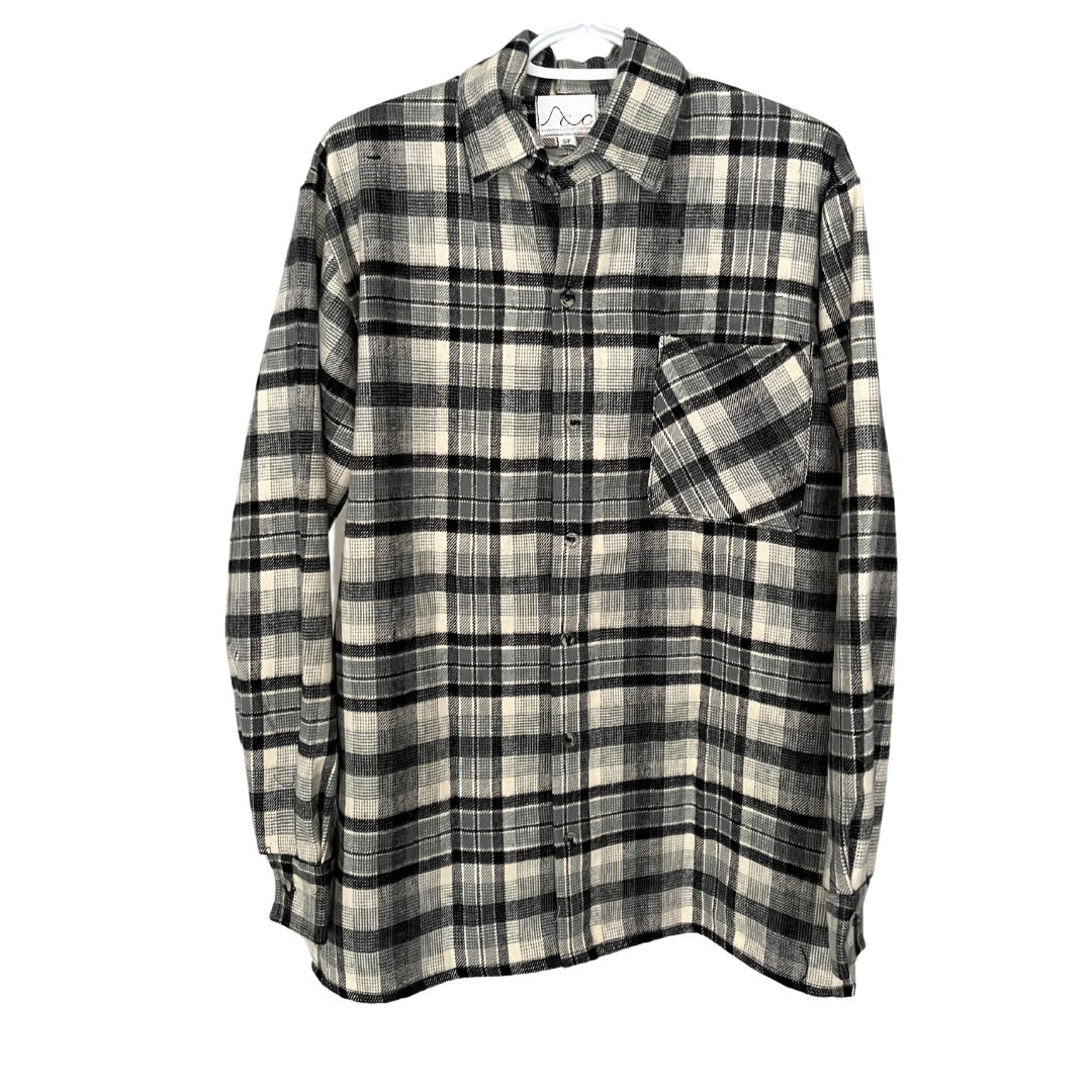 Men’s Adaptive Open-Back Shirt – Cream & Grey Plaid