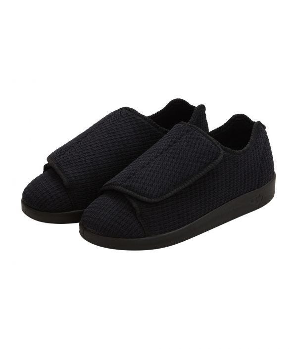 Men’s Slippers with Easy Closures – Adjustable Fit (Regular to Extra Wide)