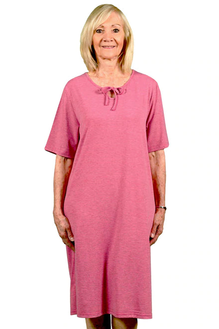 Iris - Adaptive Nightgown | Magenta